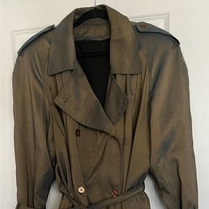 L👀K Trench Coat Ladies- by DeGree
